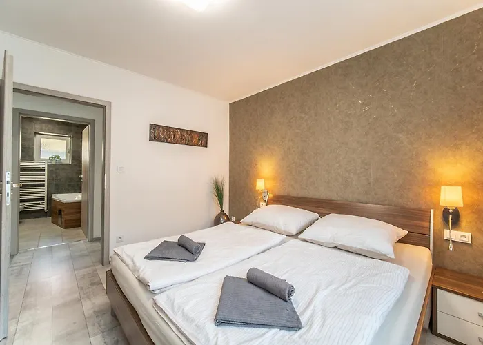 펜션 House Adonis *